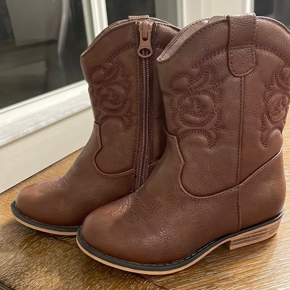 Cat & Jack Shoes Euc Little Girl Cowboy Boots Poshmark